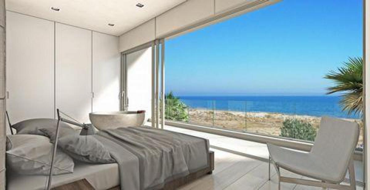 Picture of Villa For Sale in Oliva, Valencia, Spain