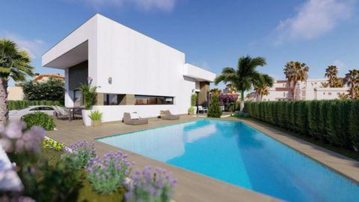 Picture of Villa For Sale in Oliva, Valencia, Spain