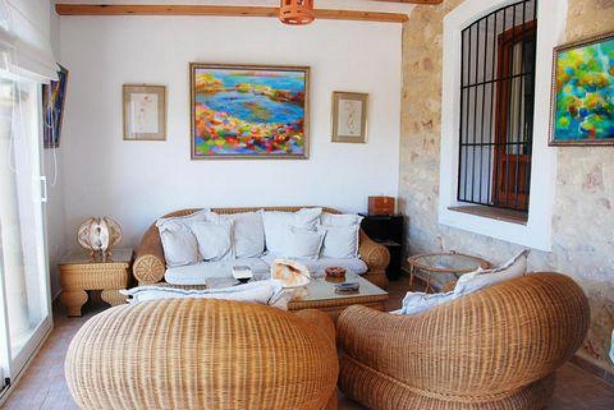 Picture of Villa For Sale in Teulada, Valencia, Spain