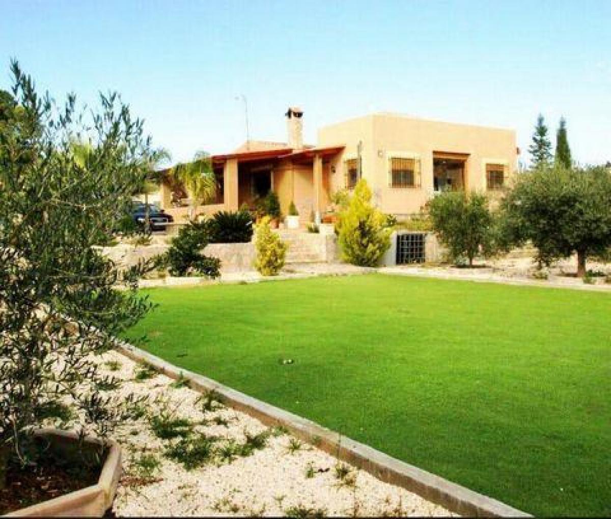 Picture of Villa For Sale in Alicante, Alicante, Spain