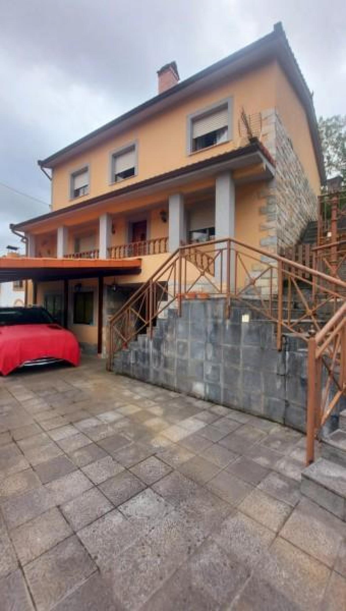 Picture of Home For Sale in Oviedo, Asturias, Spain