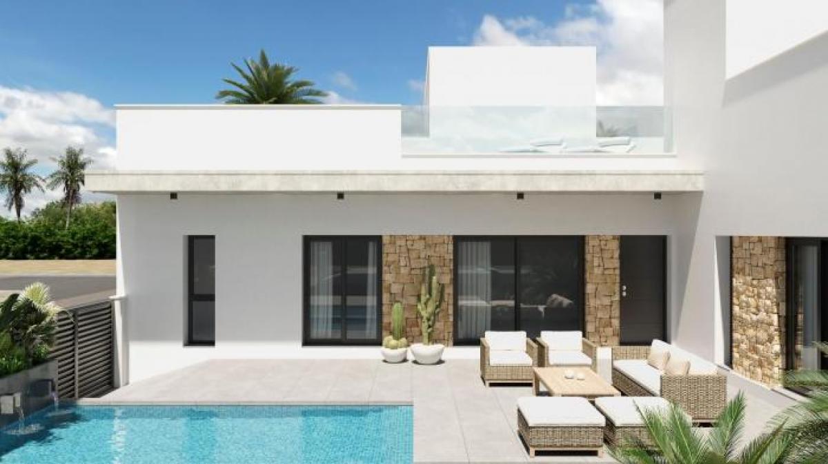 Picture of Villa For Sale in Daya Vieja, Alicante, Spain