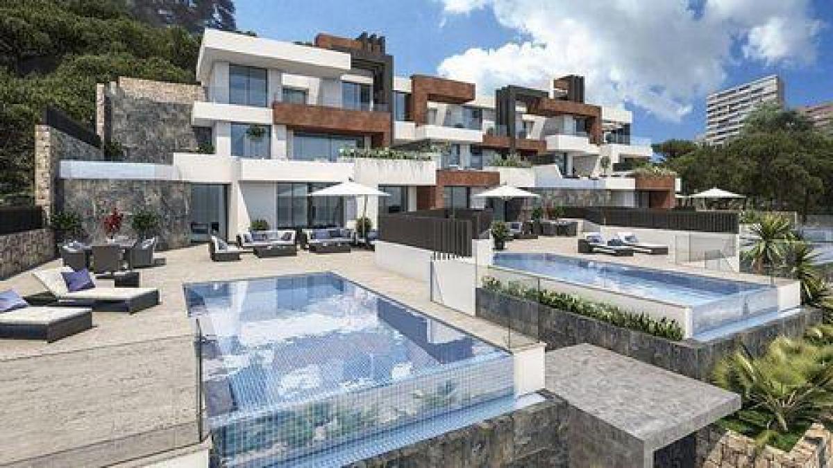 Picture of Multi-Family Home For Sale in Benidorm, Alicante, Spain