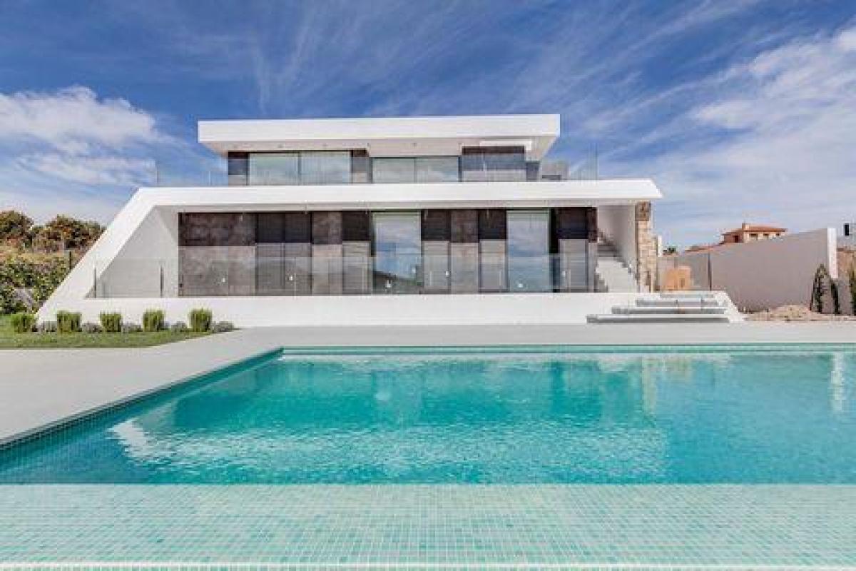 Picture of Villa For Sale in Teulada, Valencia, Spain