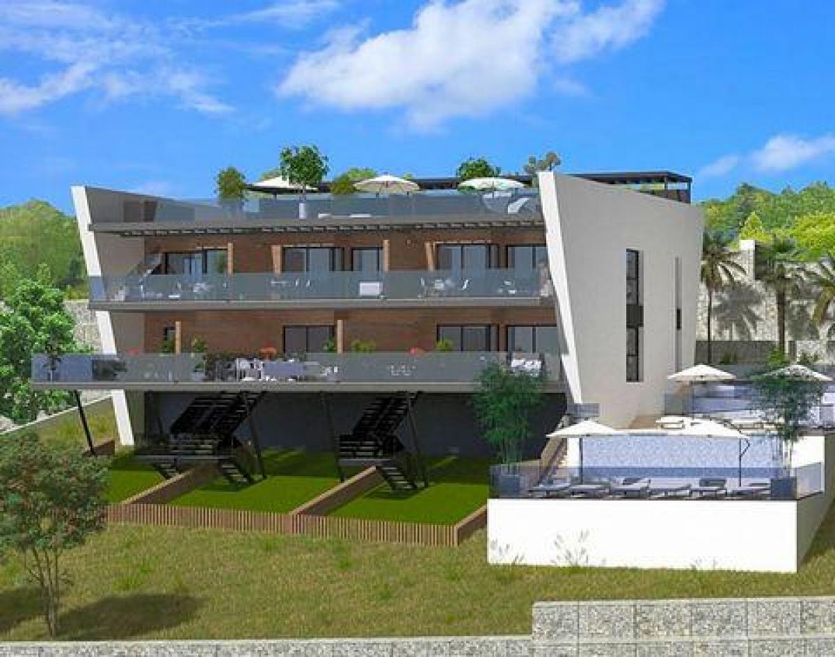 Picture of Home For Sale in Finestrat, Alicante, Spain