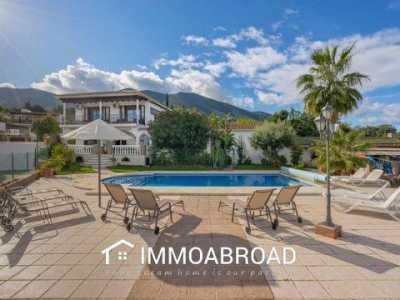 Villa For Sale in Alhaurin el Grande, Spain