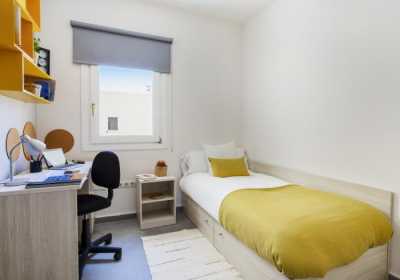 Apartment For Rent in Cadiz, Spain