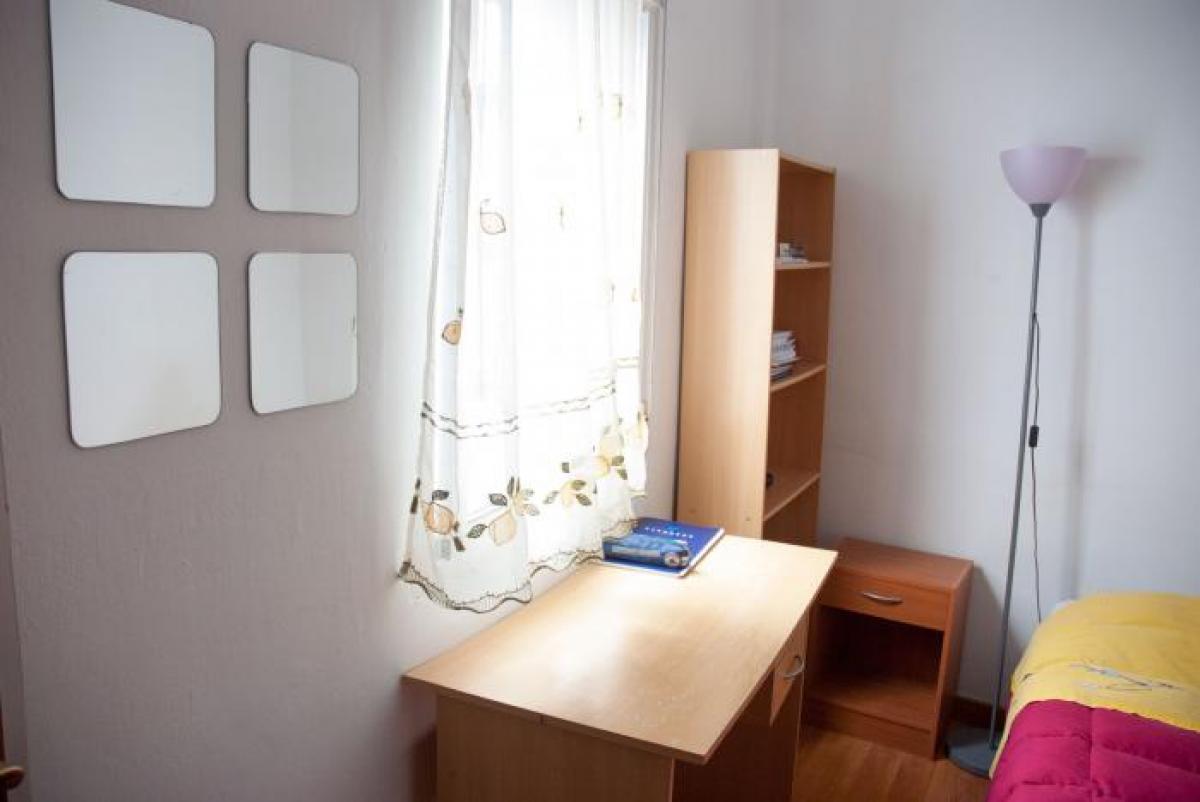 Picture of Apartment For Rent in Sevilla, Kyrenia, Spain