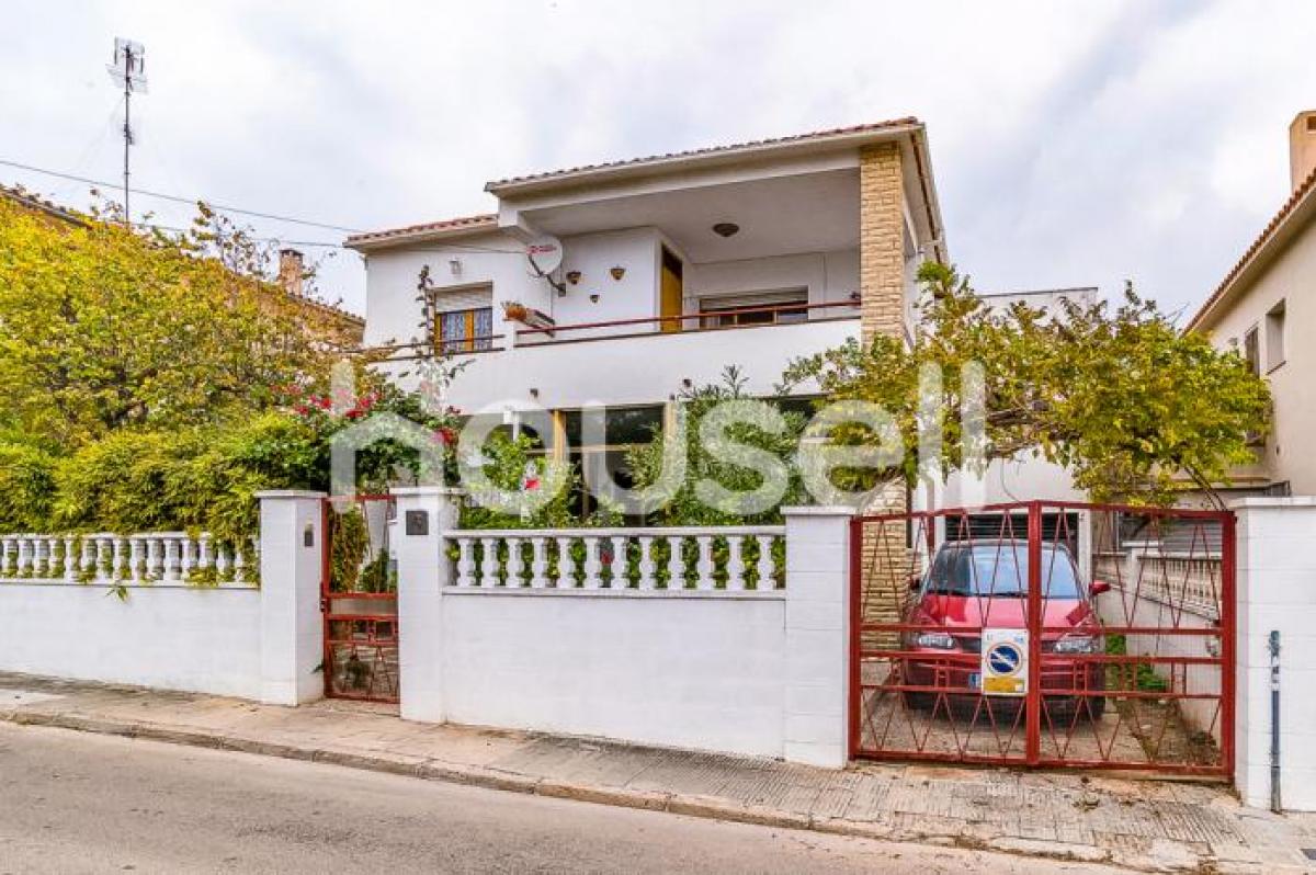 Picture of Home For Sale in Torredembarra, Tarragona, Spain