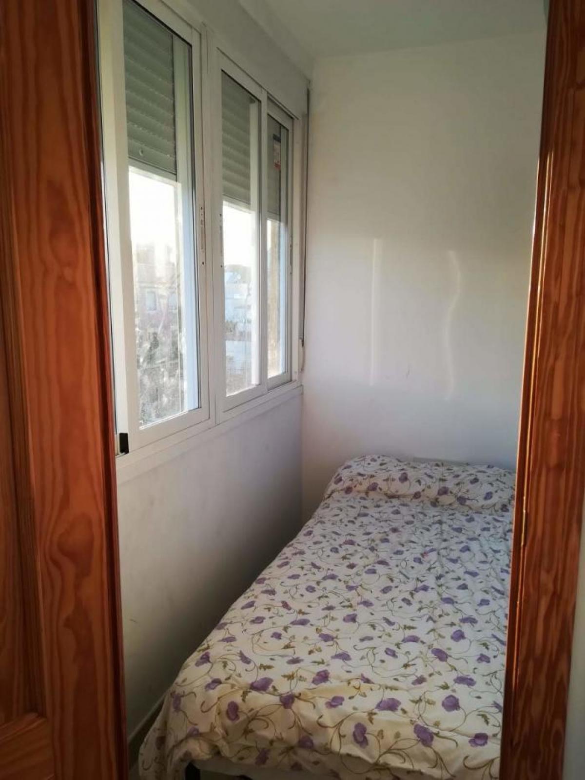 Picture of Apartment For Rent in Sevilla, Kyrenia, Spain