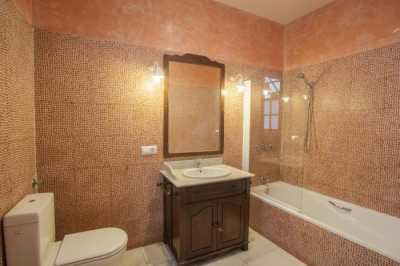 Apartment For Rent in Sevilla, Spain