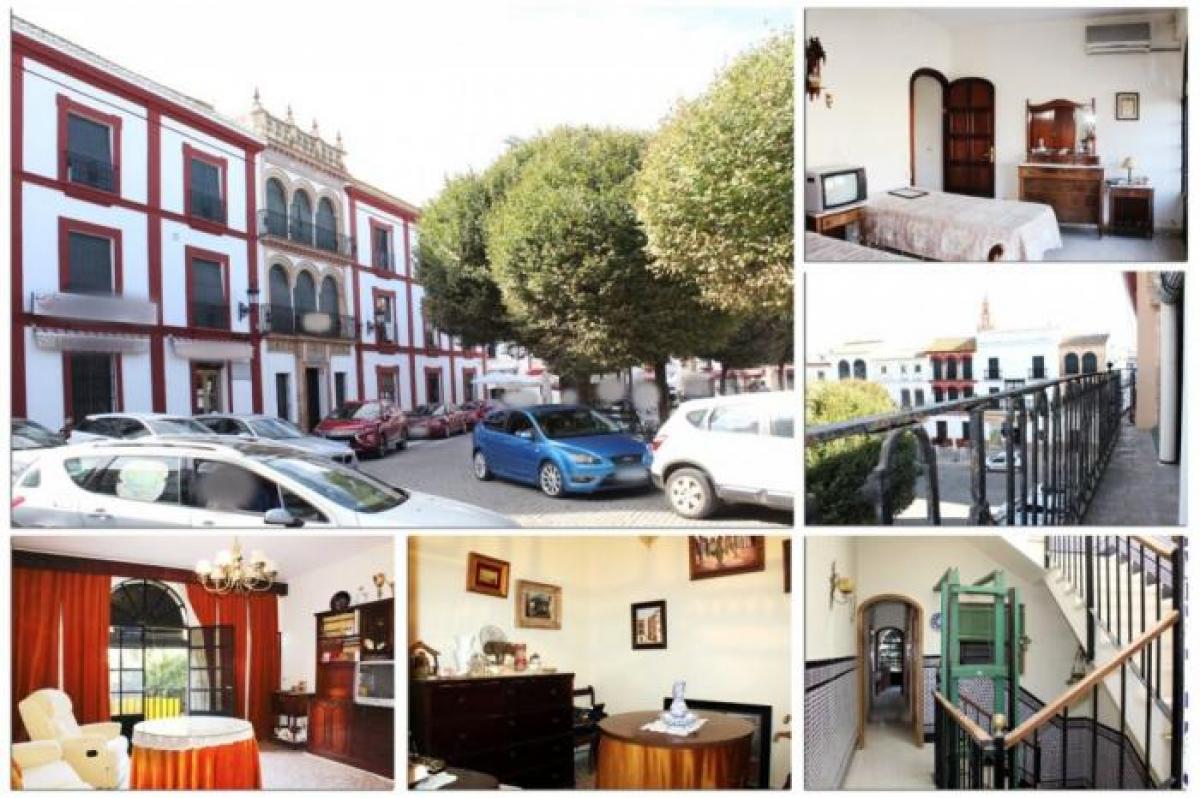 Picture of Home For Sale in Carmona, Andalusia, Spain
