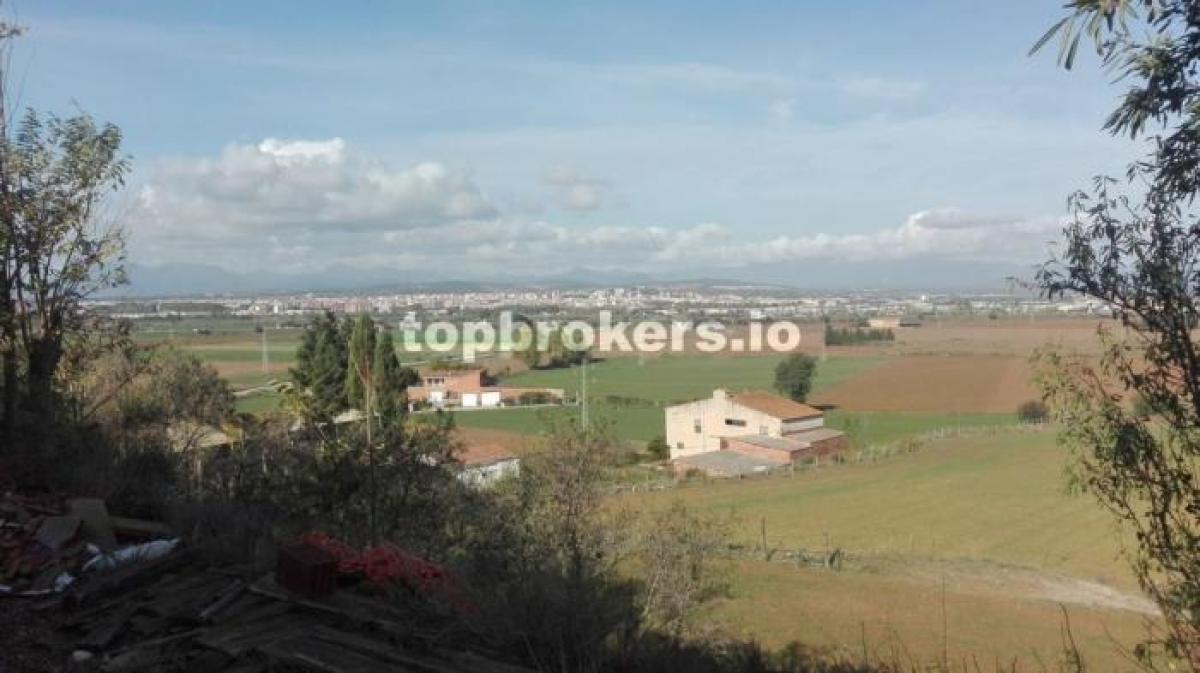 Picture of Home For Sale in Figueres, Girona, Spain