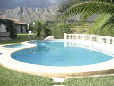 Apartment For Sale in Beniarbeig, Spain