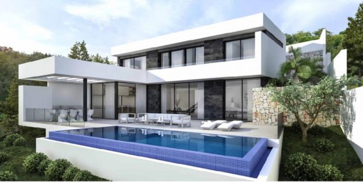 Picture of Apartment For Sale in Moraira, Alicante, Spain