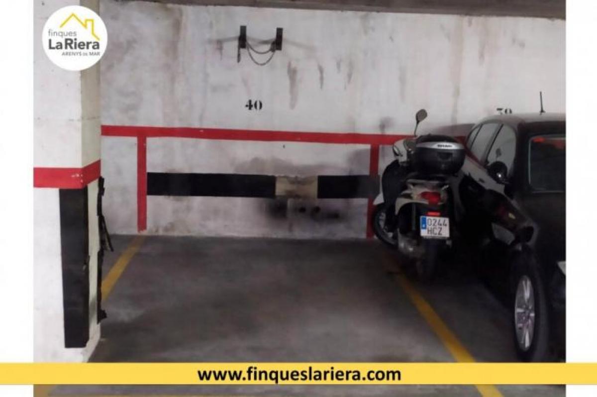 Picture of Retail For Sale in Arenys De Mar, Barcelona, Spain