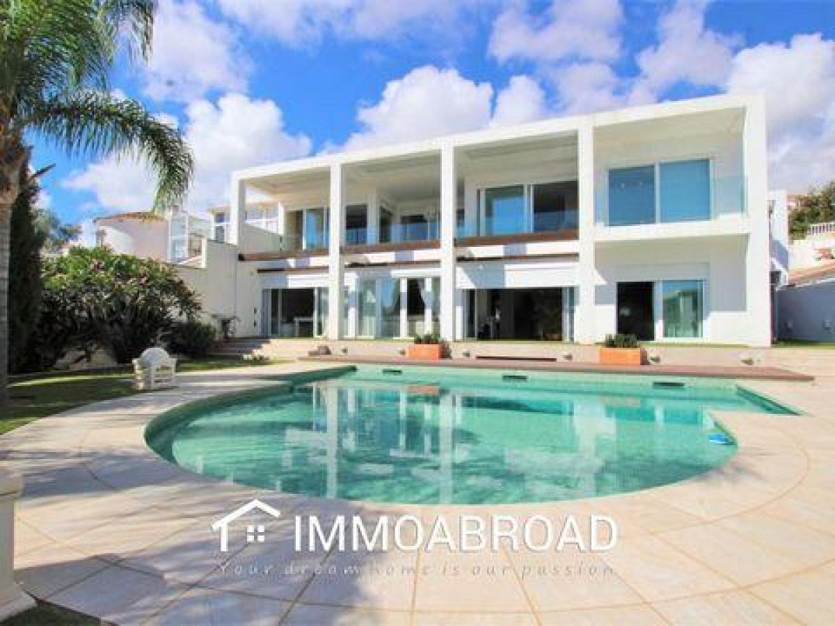 Picture of Villa For Sale in Benalmadena, Malaga, Spain