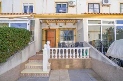 Apartment For Sale in Algorfa, Spain