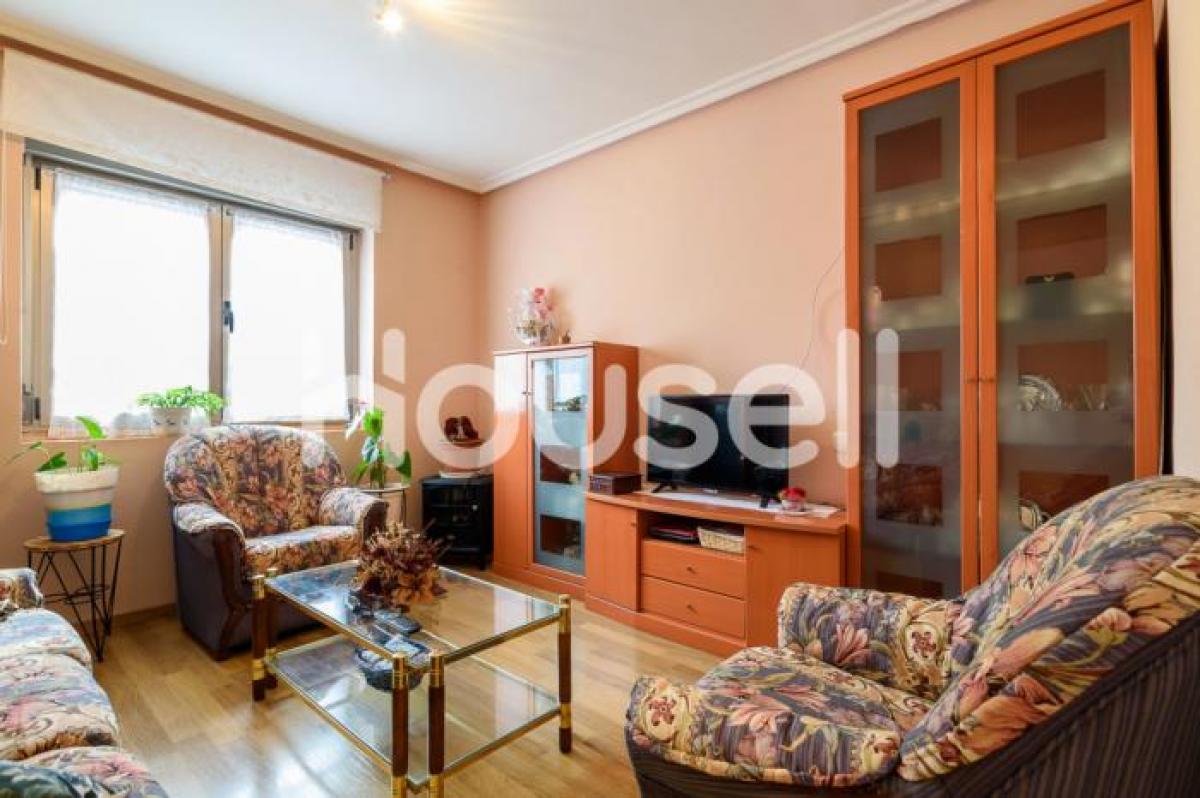 Picture of Apartment For Sale in Mieres, Asturias, Spain
