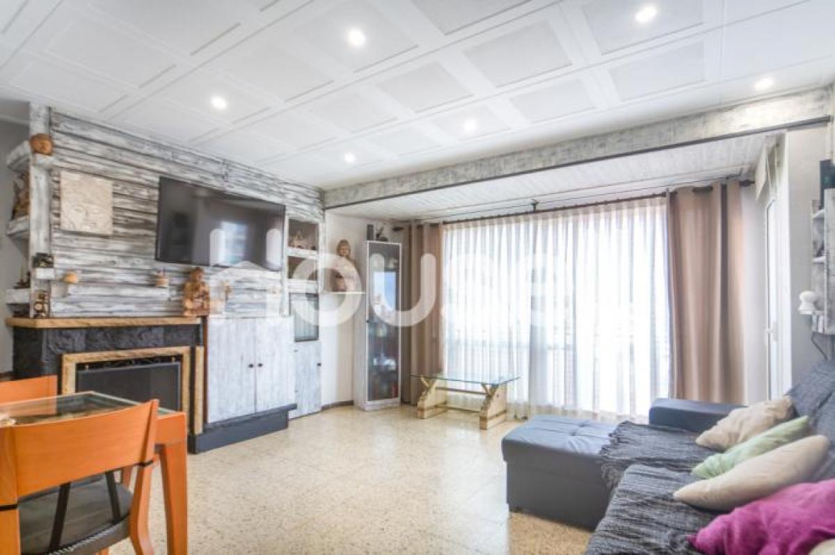 Picture of Apartment For Sale in Pineda De Mar, Barcelona, Spain