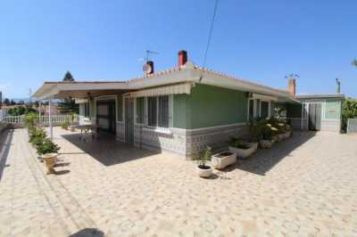 Apartment For Sale in Alicante, Spain