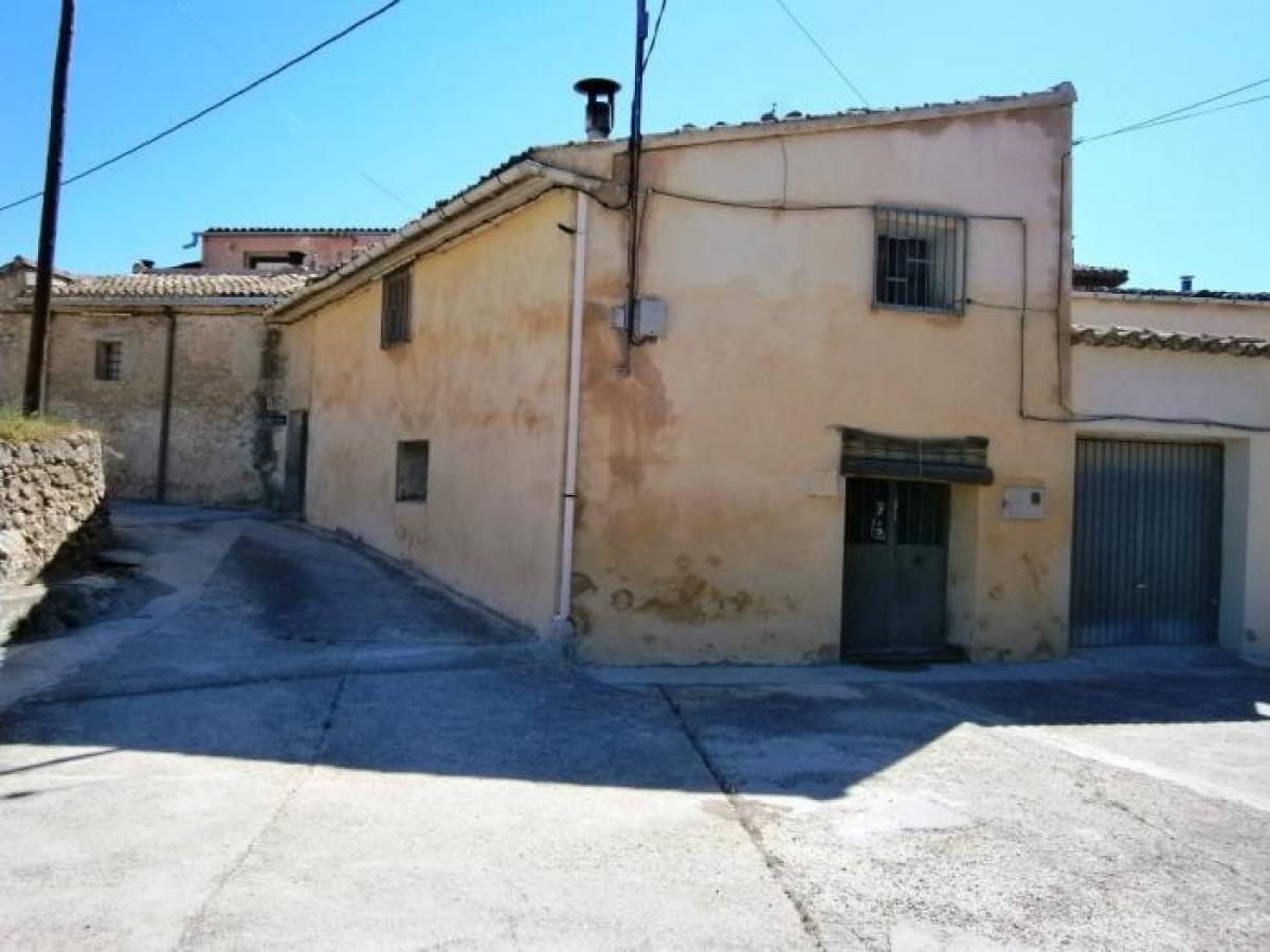 Picture of Home For Sale in Alcoy, Alicante, Spain