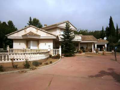Villa For Sale in Cocentaina, Spain