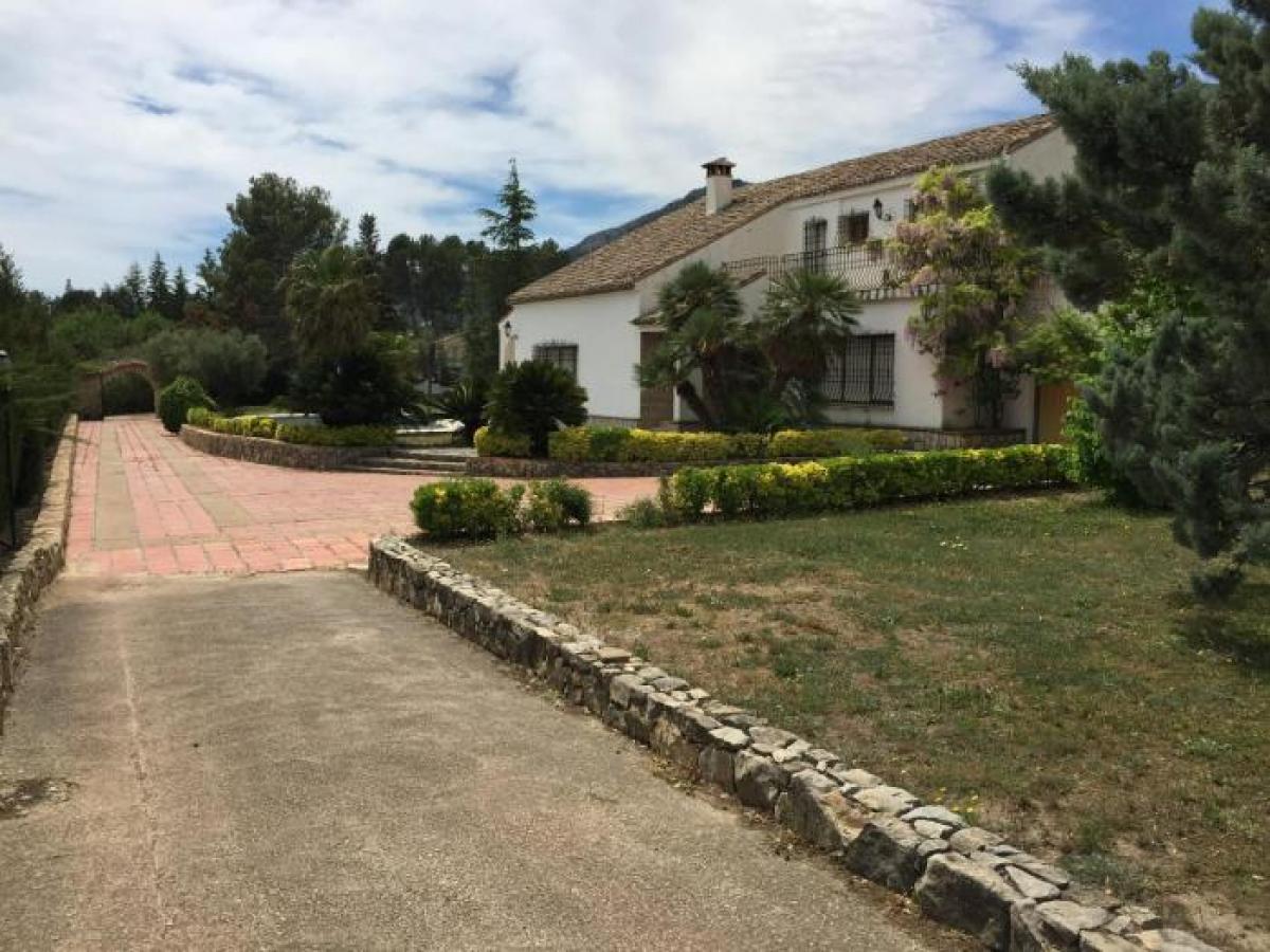 Picture of Villa For Sale in Muro De Alcoy, Alicante, Spain