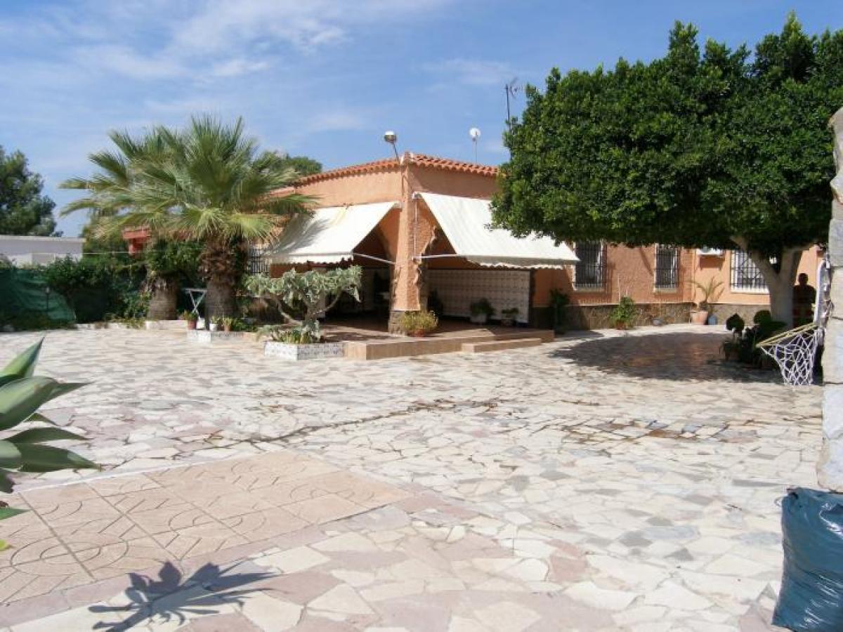 Picture of Home For Sale in Crevillente, Alicante, Spain