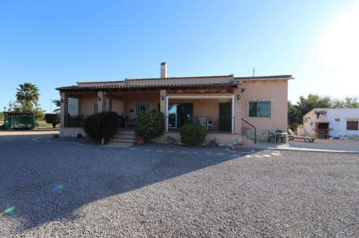 Picture of Home For Sale in Catral, Alicante, Spain