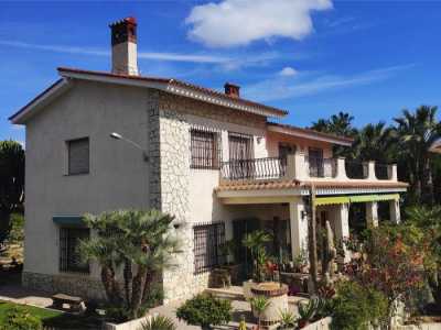 Home For Sale in Elche, Spain