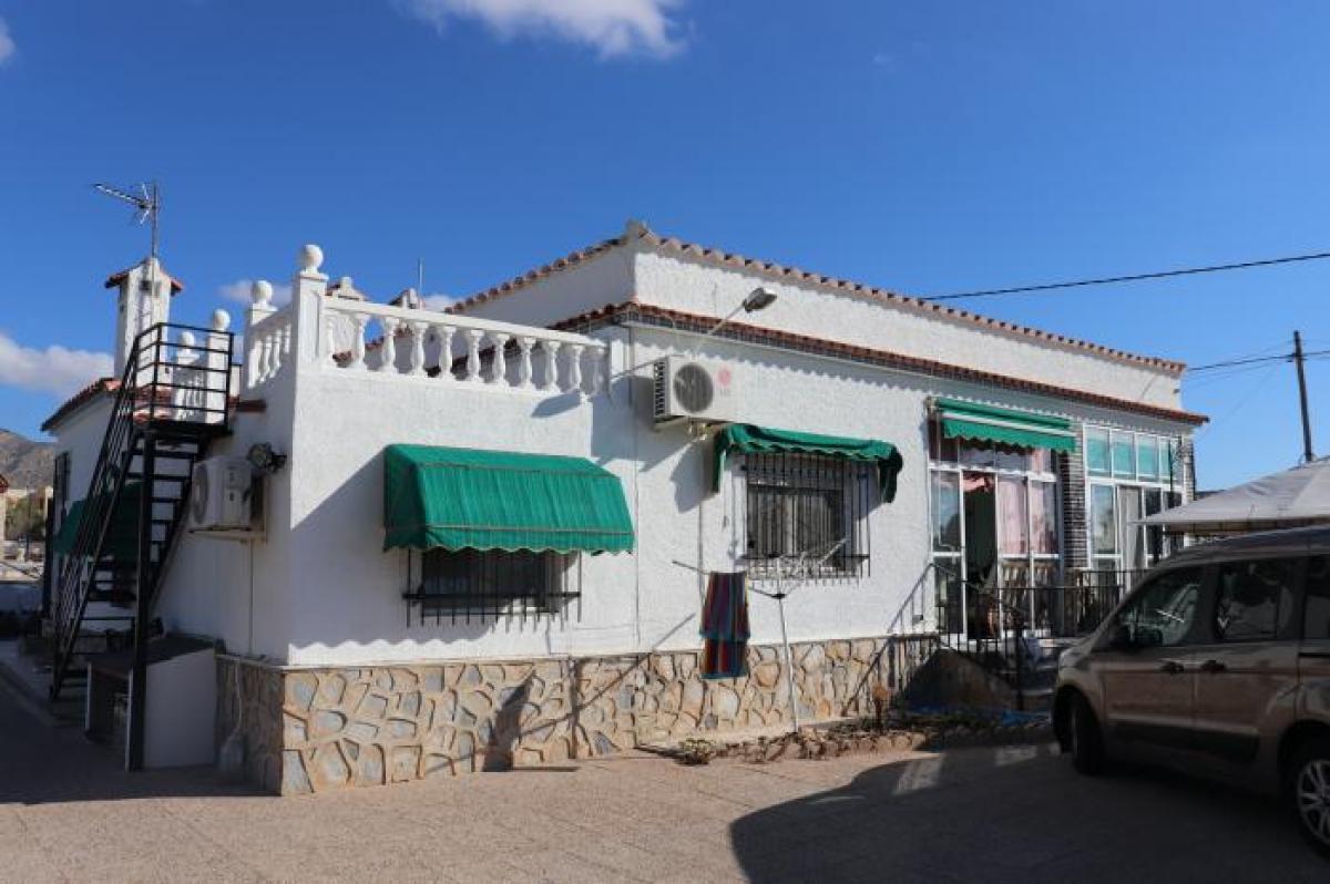 Picture of Home For Sale in Albatera, Alicante, Spain