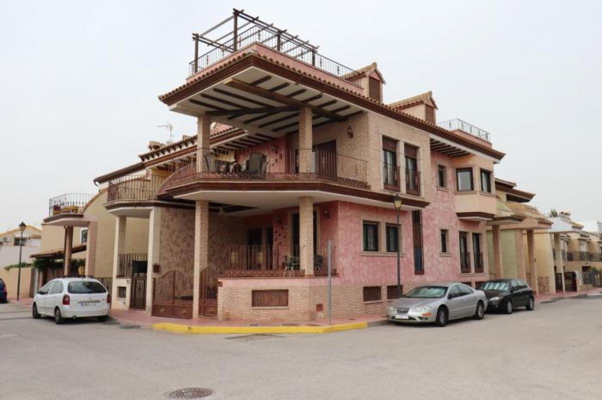 Picture of Villa For Sale in Daya Nueva, Alicante, Spain