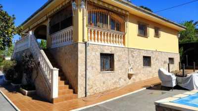 Villa For Sale in Benillup, Spain