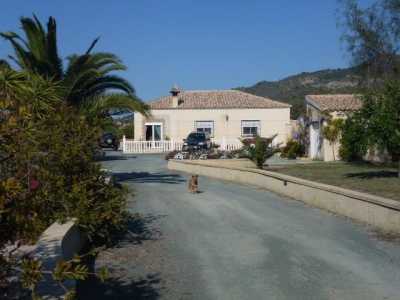 Villa For Sale in 