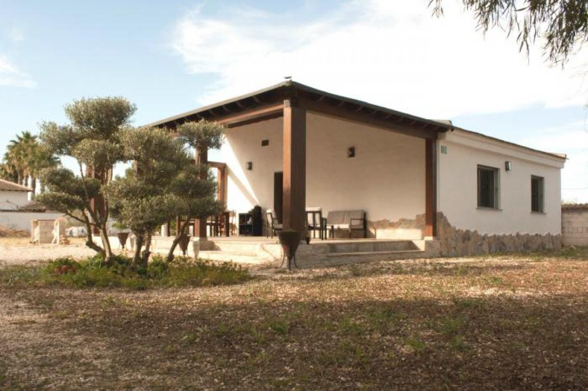 Picture of Home For Sale in Catral, Alicante, Spain