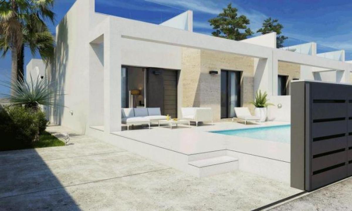 Picture of Villa For Sale in Daya Nueva, Alicante, Spain