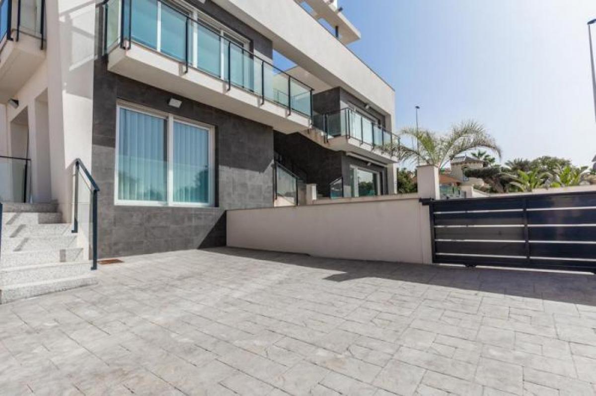 Picture of Apartment For Sale in Gran Alacant, Alicante, Spain