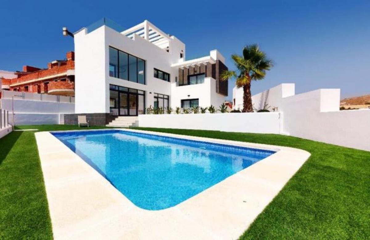 Picture of Home For Sale in Finestrat, Alicante, Spain