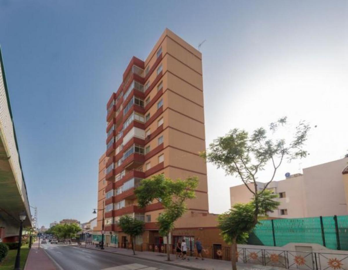 Picture of Apartment For Sale in Fuengirola, Malaga, Spain
