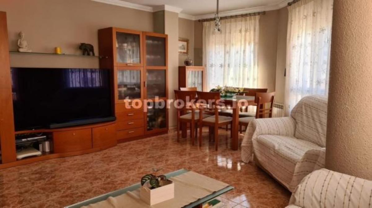Picture of Apartment For Sale in Villarreal, Andalucia, Spain