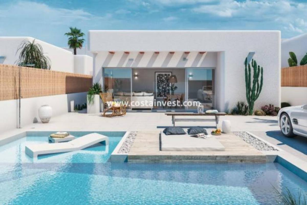 Picture of Villa For Sale in San Fulgencio, Alicante, Spain