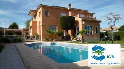 Home For Sale in Denia, Spain