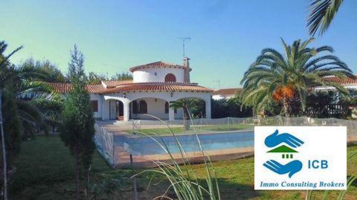 Picture of Home For Sale in Denia, Alicante, Spain