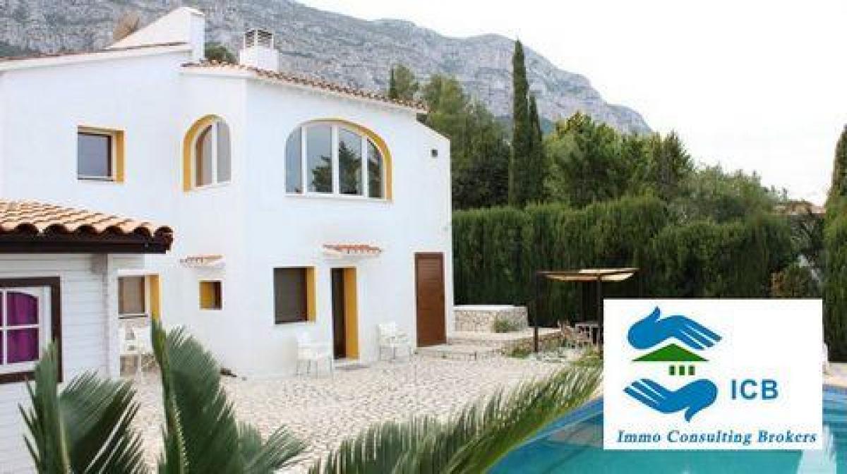Picture of Home For Sale in Denia, Alicante, Spain