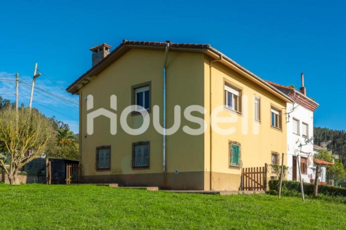 Picture of Home For Sale in Soto del Barco, Asturias, Spain