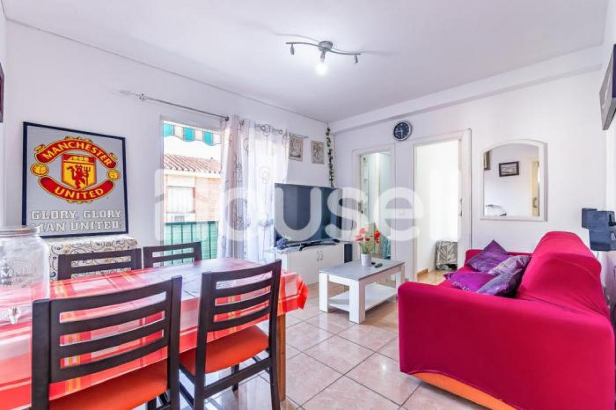 Picture of Apartment For Sale in Fuengirola, Malaga, Spain
