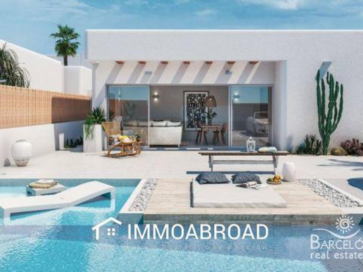 Picture of Villa For Sale in San Fulgencio, Alicante, Spain
