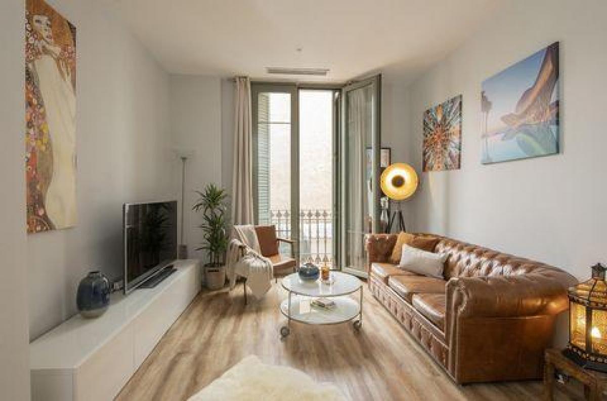 Picture of Condo For Sale in Barcelona, Barcelona, Spain