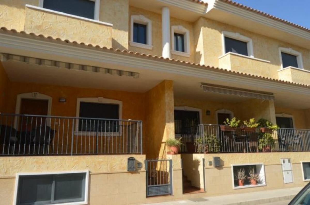 Picture of Home For Sale in Almoradi, Alicante, Spain